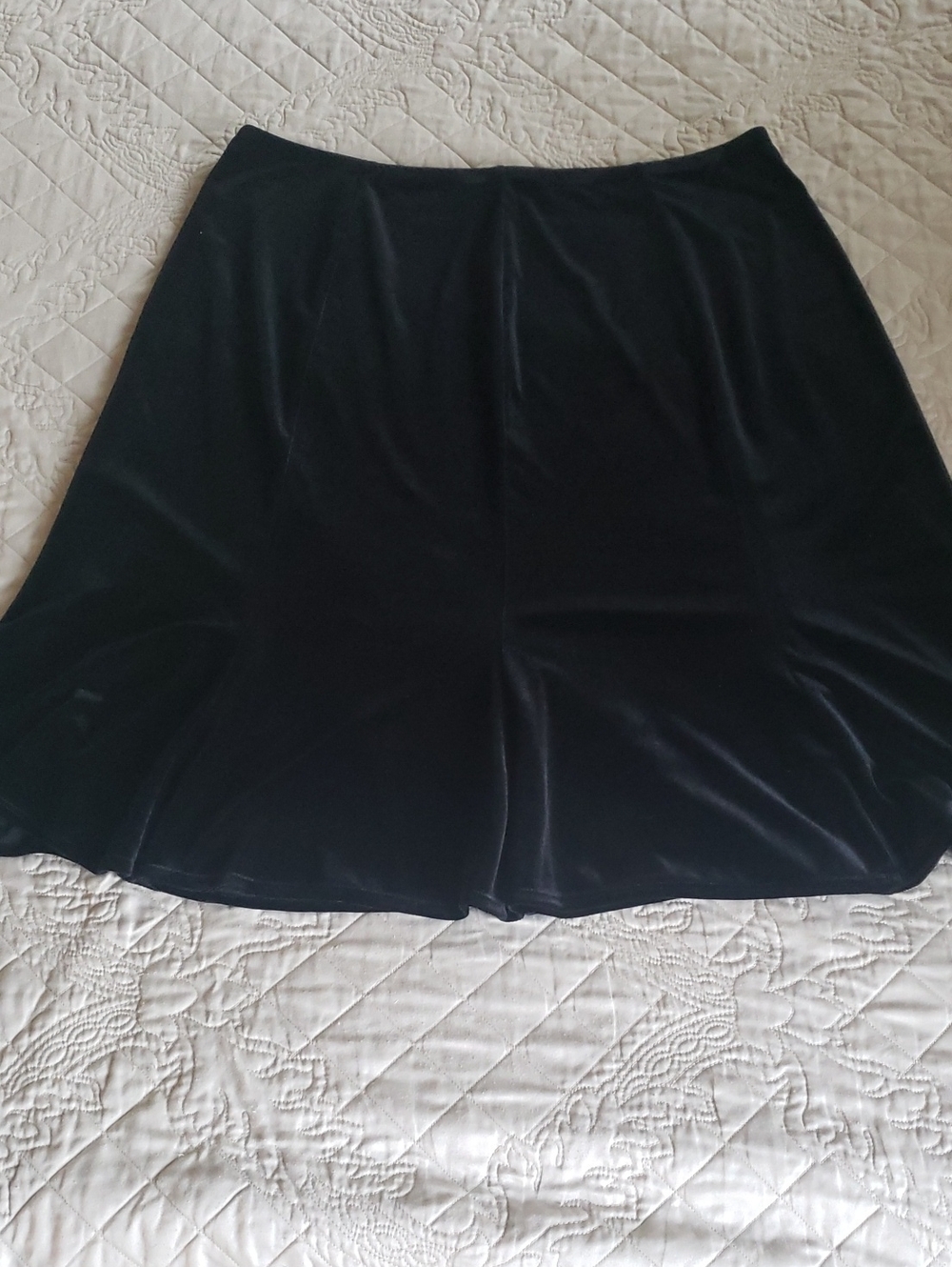 Notations Velvet Skirt